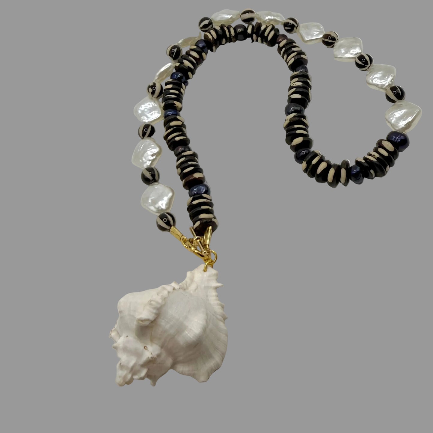 Rockstar on Vacay necklace